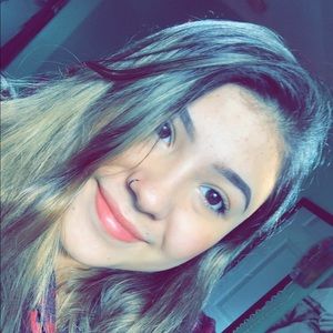 Meet your Posher, Jasmine